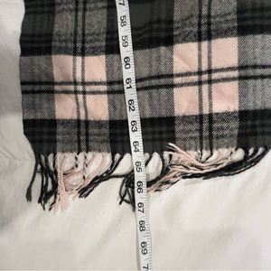 Women’s Pink and Black Winter Scarf